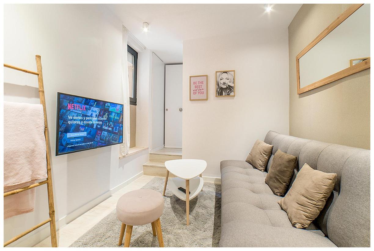Apartamentos Madrid Rio 외부 사진
