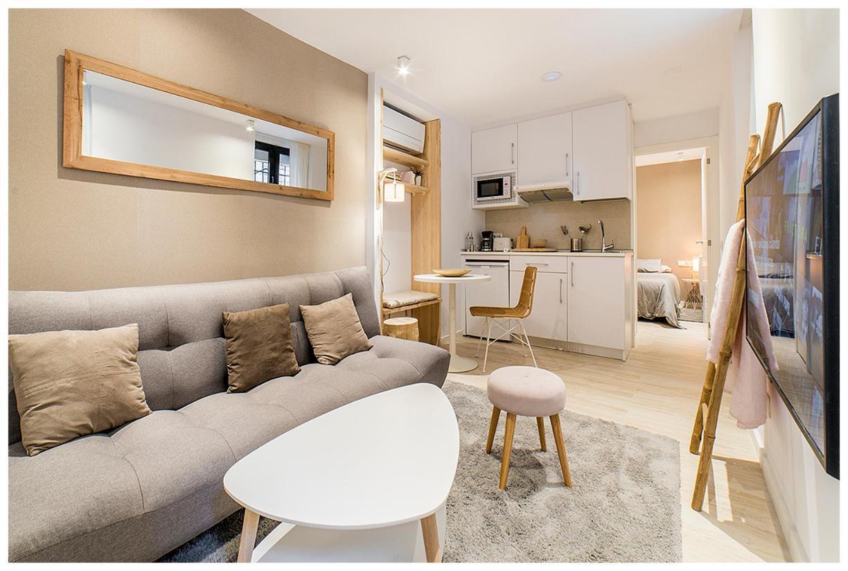 Apartamentos Madrid Rio 외부 사진